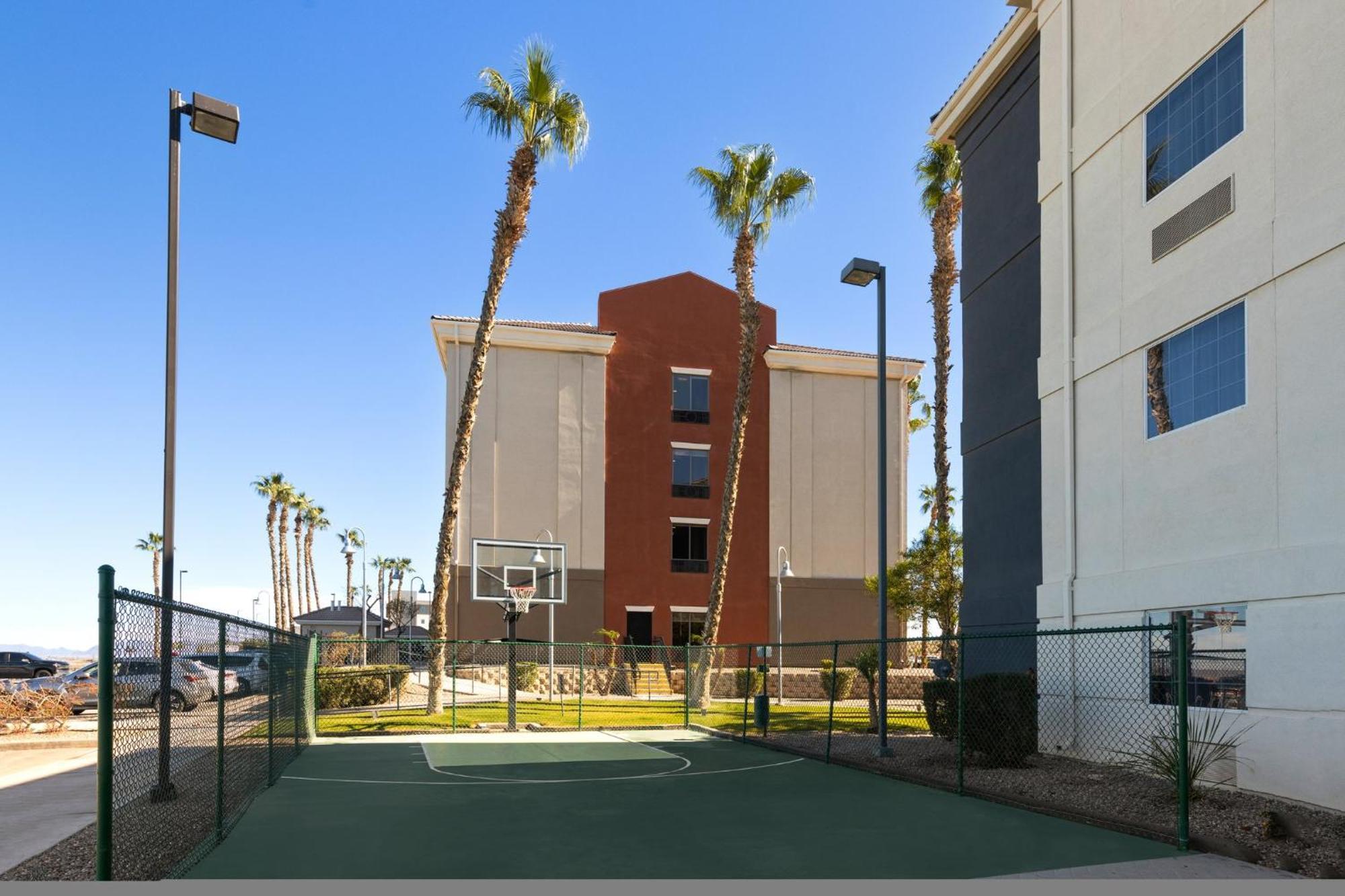 Candlewood Suites Yuma, An Ihg Hotel Exterior photo